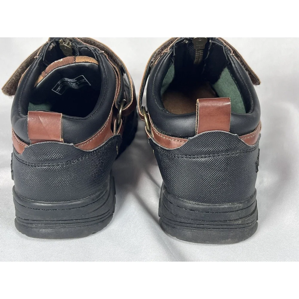 Polo by Ralph Lauren Boy's size 4 Leather upper Ralph Lauren Ankle boot